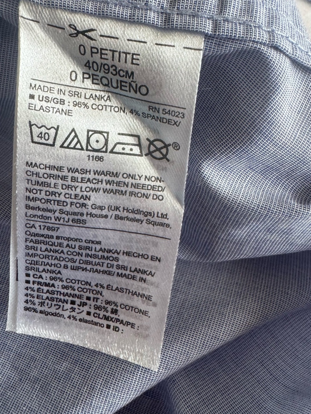 Banana Republic Light Blue Button-Up Shirt Petite 0 - Picture 7 of 10